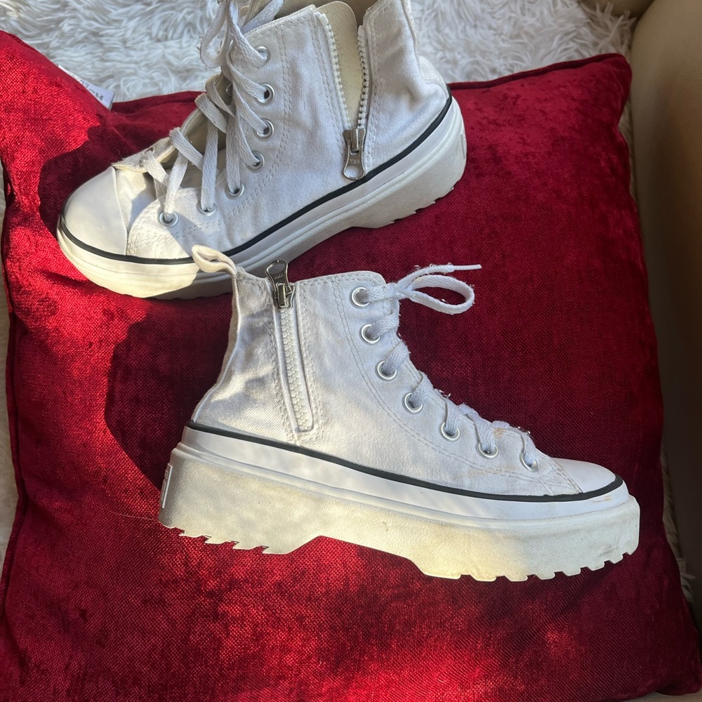 Converse White Platform High-Tops - Picture 2 of 8